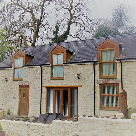 Rose Coach House Villa Пендайн Екстериор снимка