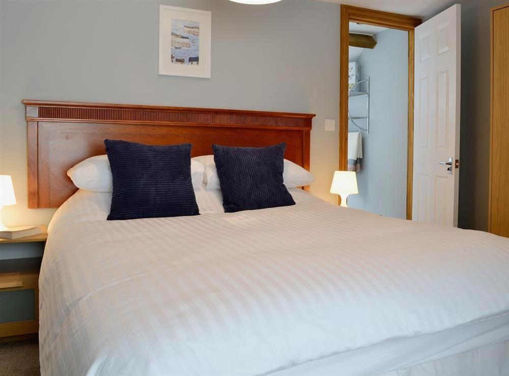 Rose Coach House Villa Пендайн Екстериор снимка