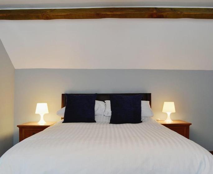 Rose Coach House Villa Пендайн Екстериор снимка